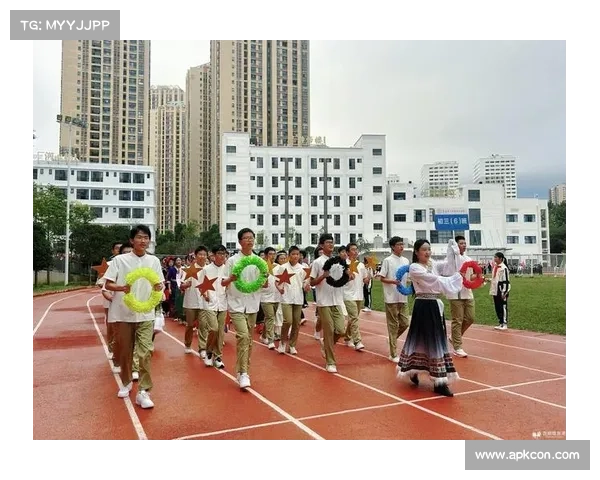 体育精神引领成长与拼搏无畏的力量彰显团队协作与个人荣耀的双重价值 体育精神引领成长与拼搏无畏的力量彰显团队协作与个人荣耀的双重价值